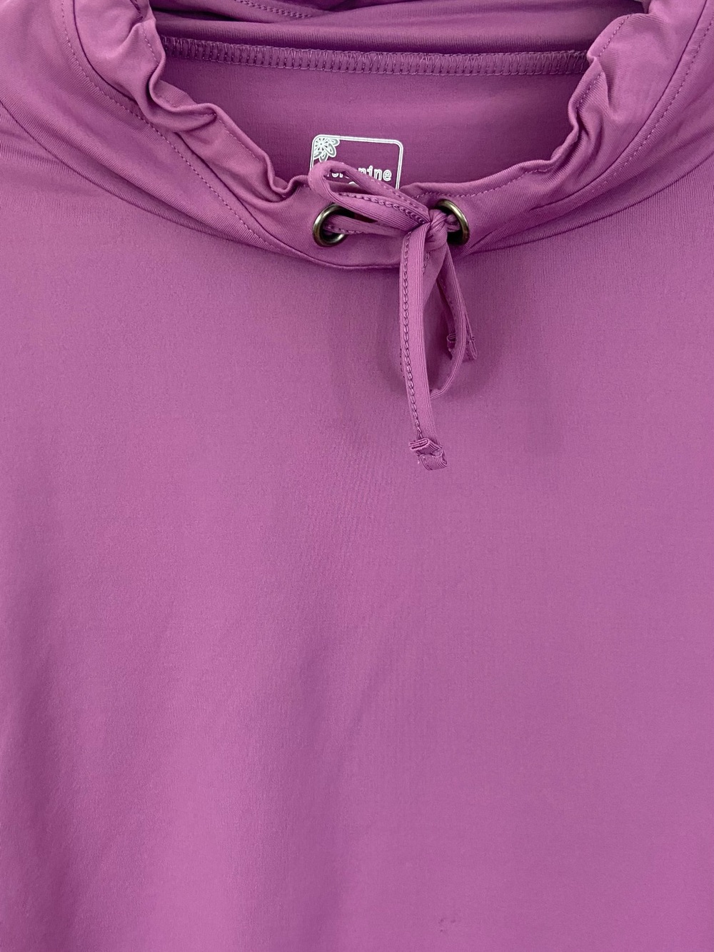 Title Nine Women's Purple Pullover Top Paradigm Cinched Neck Size M NEW Gym - Picture 3 of 10